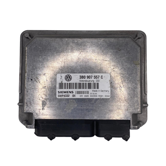 Unité de contrôle moteur ECU VOLKSWAGEN 5WP4332 04 5WP433204 3B0907557C 3B0 907 557 C