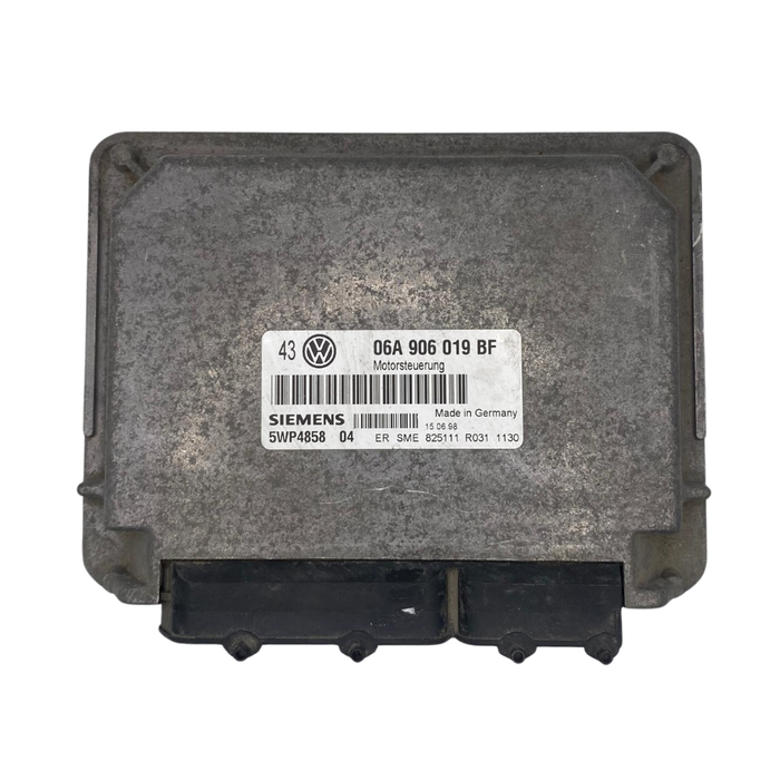 Calculateur moteur VOLKSWAGEN 5WP4858 04 5WP485804 06A 906 019 BF 06A906019BF