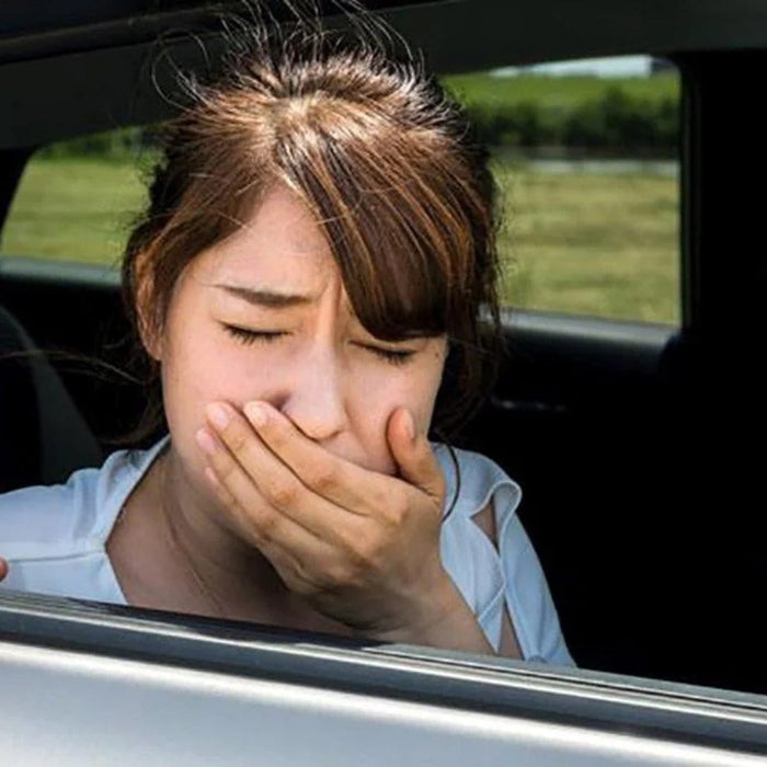 5 consejos infalibles para evitar y aliviar el mareo en el coche