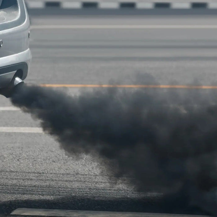 Dime el color del humo de tu tubo de escape y te diré que avería tiene