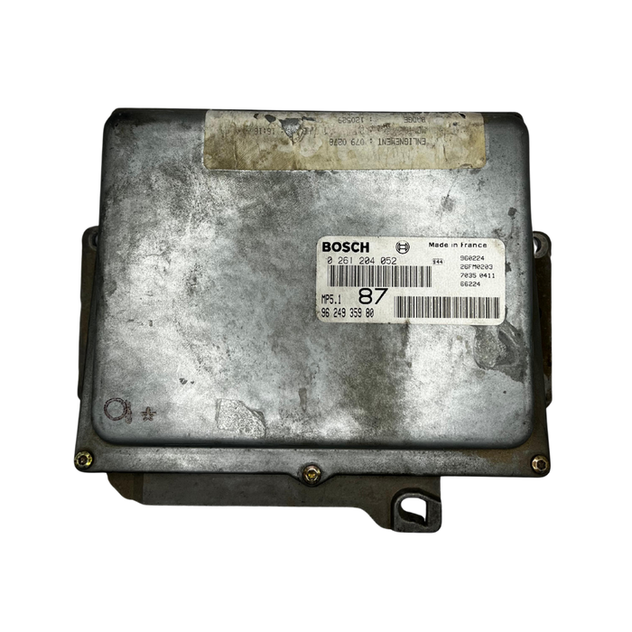 CALCULATEUR MOTEUR PEUGEOT 0261204052 0 261 204 052