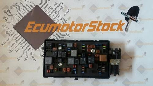 CAJA RELES OPEL 544949969 13255300 13275881_04 1327588104 MF