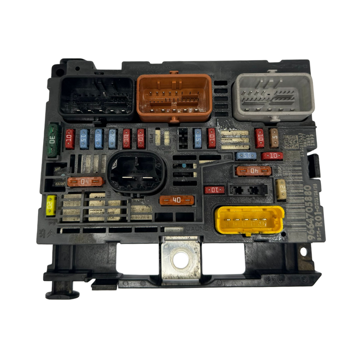 Calculateur moteur BSM PEUGEOT/CITROEN 9667199680 BSM R08 00 BSM R08 00 BSM R08 00